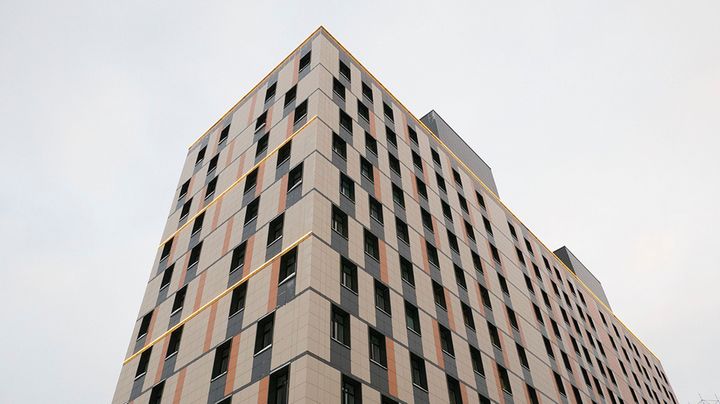 В Тюменской области 18 тысяч человек переехали из аварийного фонда с 2019 года