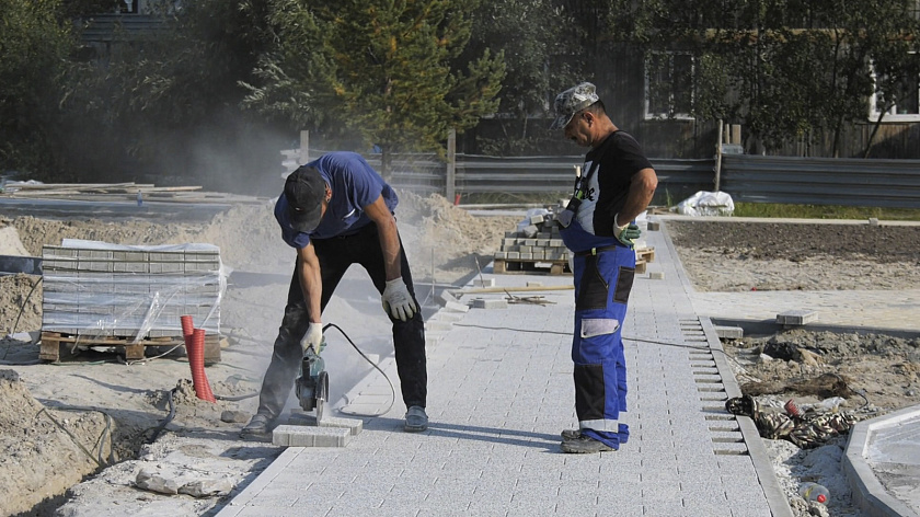 В Тобольске началось обновление Менделеев-парк 