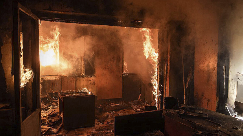 Пятиклассник из Ялуторовска спас сестру из горящей квартиры и получил награду от МЧС