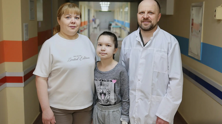 Тобольские хирурги провели уникальную операцию ребёнку с редкой врождённой аномалией