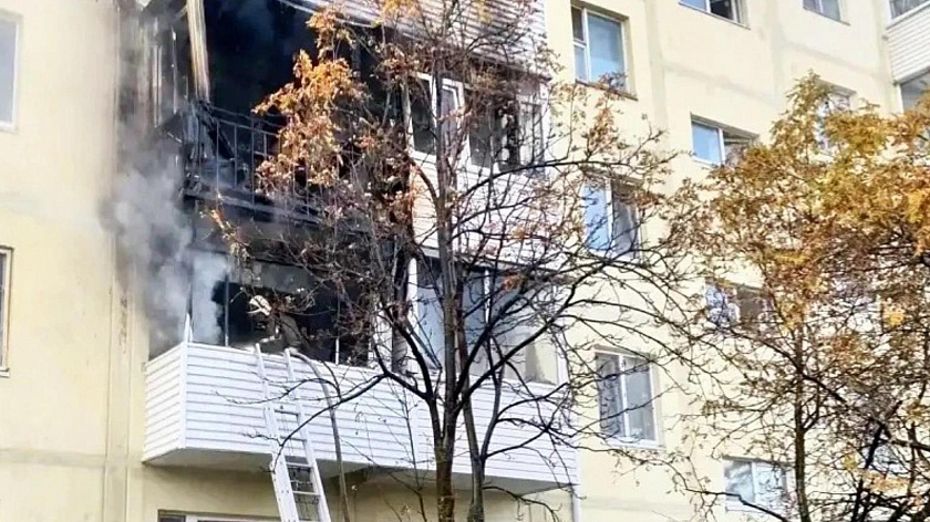 Огнеборцы ликвидировали пожары в жилых домах Тюмени и Тобольска