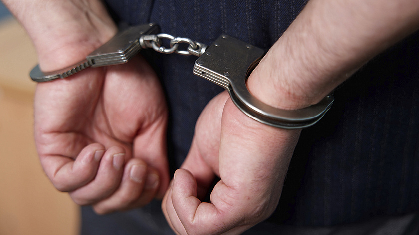 Тюменца арестовали за покушение на убийство: он поджидал жертву с гаечным ключом