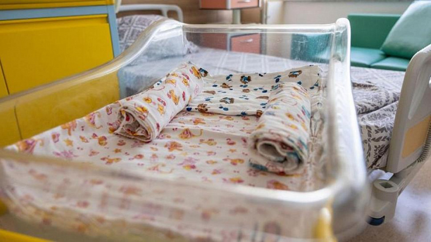 Будущих родителей пригласили на экскурсию в тюменский роддом № 3