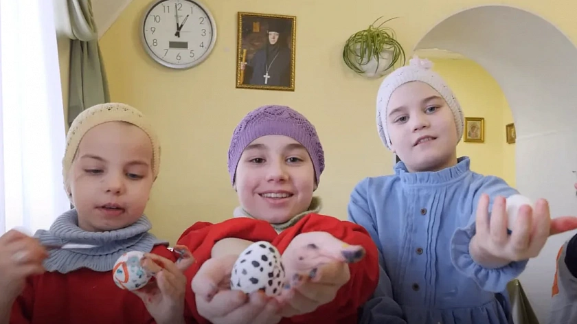 Куличи по-монастырски: как пекут главное пасхальное угощение в женской обители Тюмени