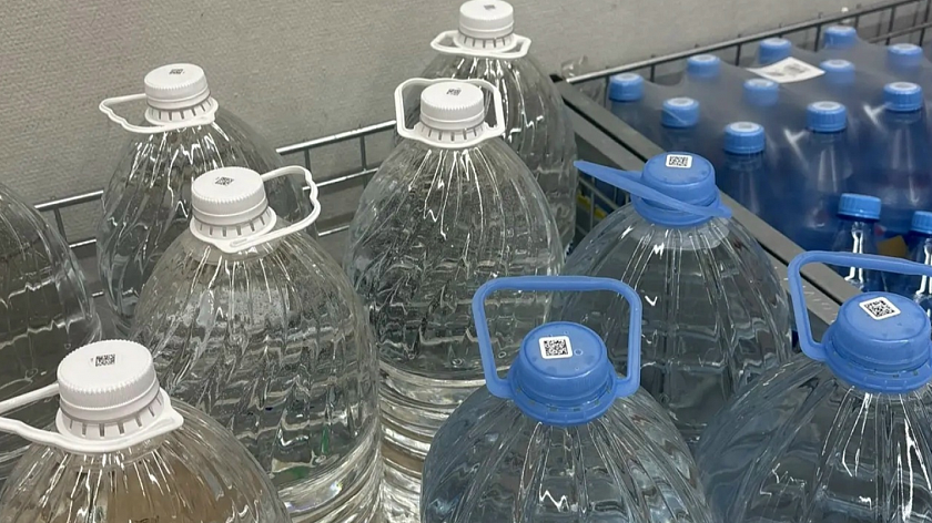 По фактам повышения цен на бутилированную воду в Тюменской области начала работу горячая линия 