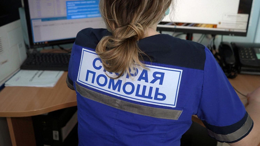Врачи скорой помощи за праздничные дни оказали помощь почти двум тысячам пациентам