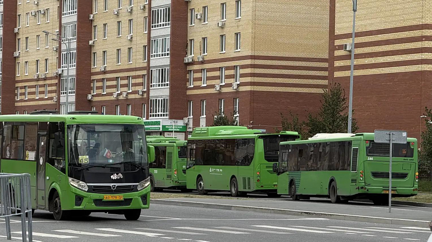 Стало известно, на сколько с 1 октября может вырасти проезд в тюменских автобусах