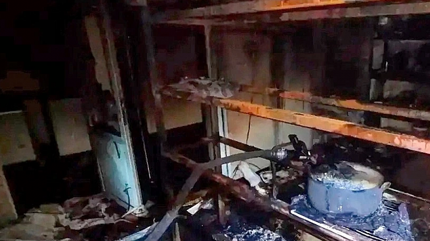 Тюменские спасатели потушили пожар в складском помещении кафе в ТЦ «Тюменский»