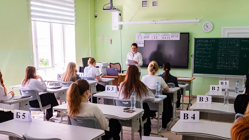 Более 30 выпускников Тюменской области сдали ЕГЭ на 100 баллов