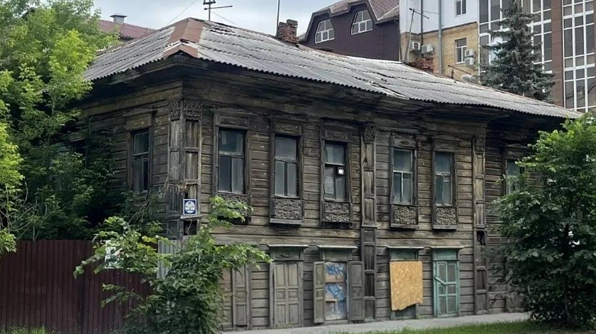 Власти Тюмени выставили на продажу особняк 19 века за один рубль