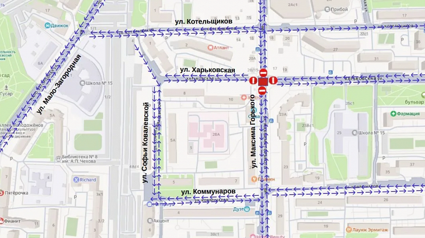 Перекресток в центре Тюмени закроют для движения транспорта на 10 дней